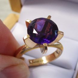 18ct Gold Cocktail Ring - Amethyst