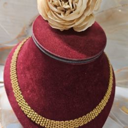 Stunning 9ct Yellow Gold Collar Necklace